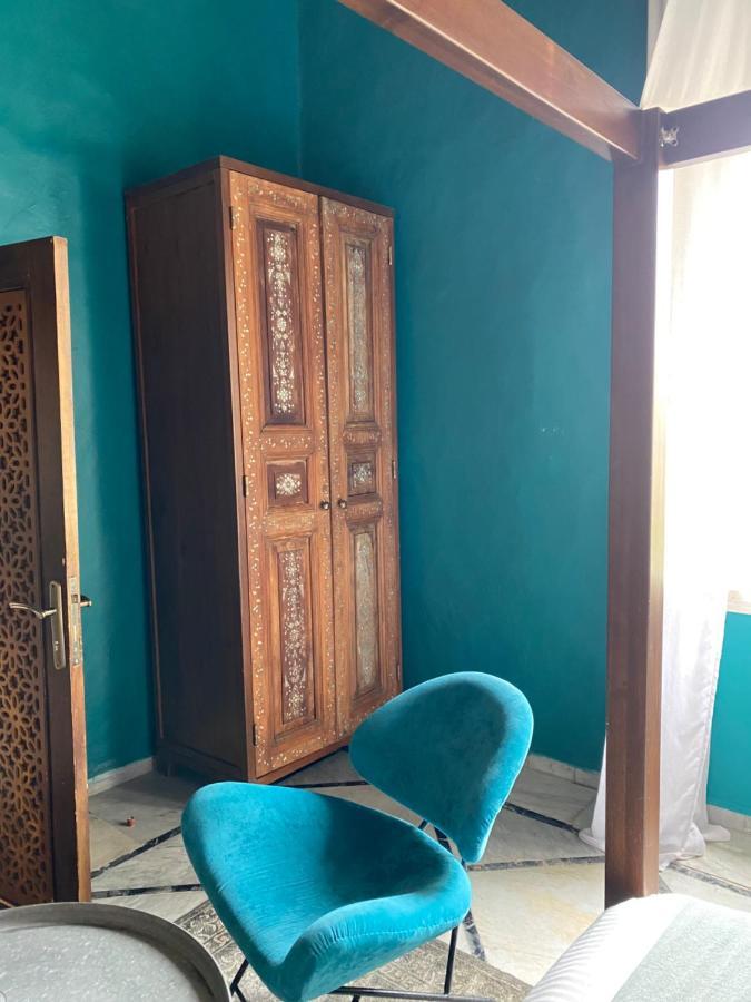 Dar Camelia Bed & Breakfast Tyre Ngoại thất bức ảnh