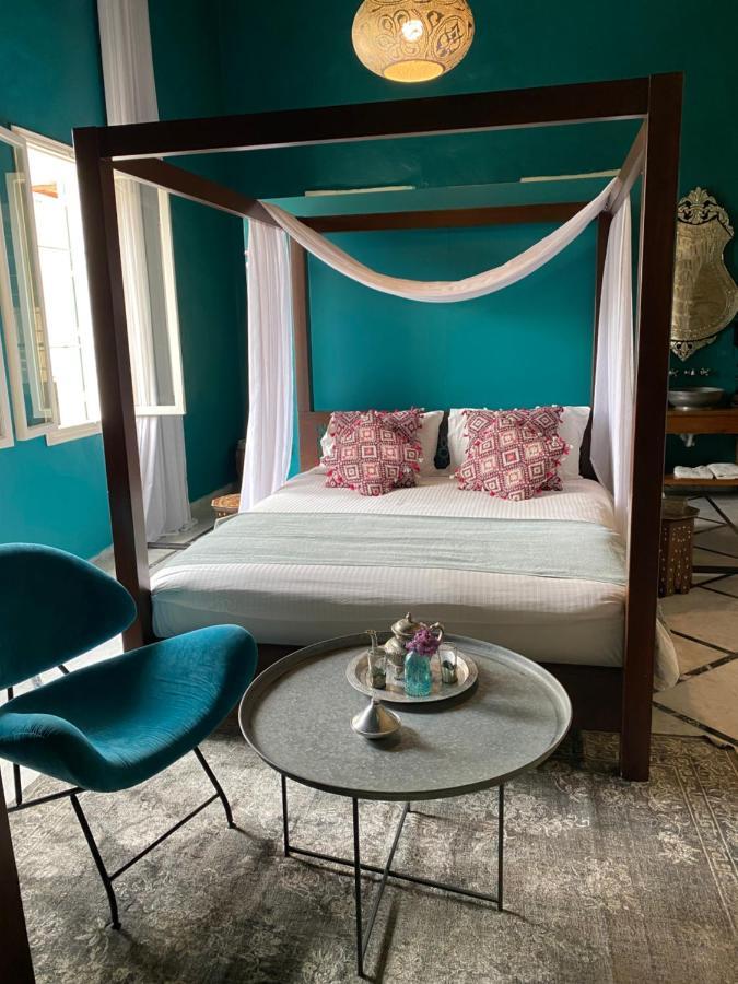 Dar Camelia Bed & Breakfast Tyre Ngoại thất bức ảnh