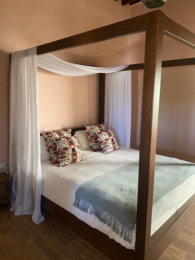 Dar Camelia Bed & Breakfast Tyre Ngoại thất bức ảnh