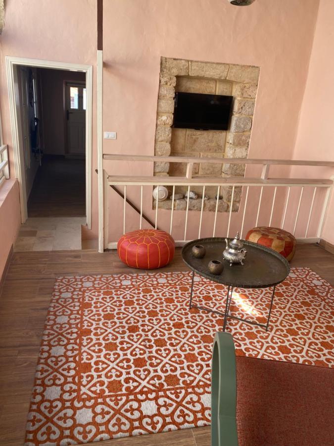 Dar Camelia Bed & Breakfast Tyre Ngoại thất bức ảnh