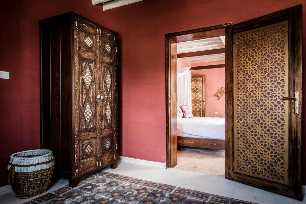 Dar Camelia Bed & Breakfast Tyre Ngoại thất bức ảnh