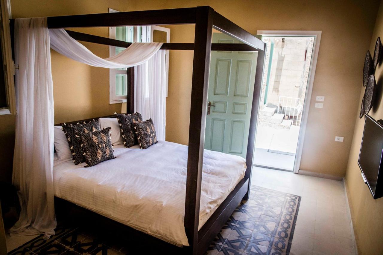 Dar Camelia Bed & Breakfast Tyre Ngoại thất bức ảnh